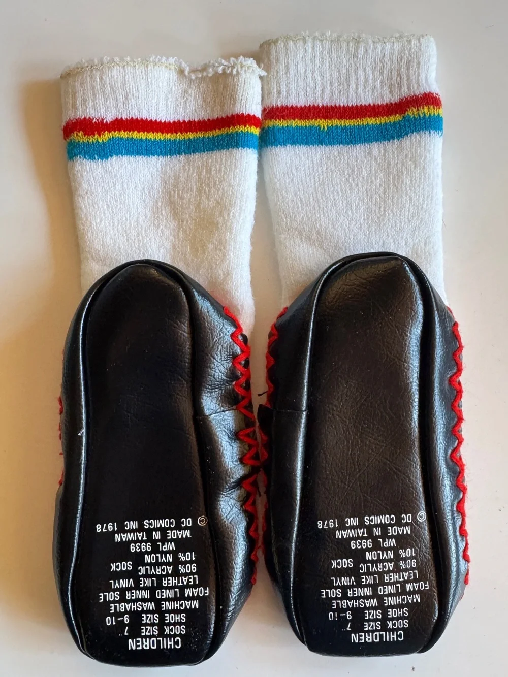 Vintage 1978 DC Comics Superman Toastee Slipper Socks size 9-10
